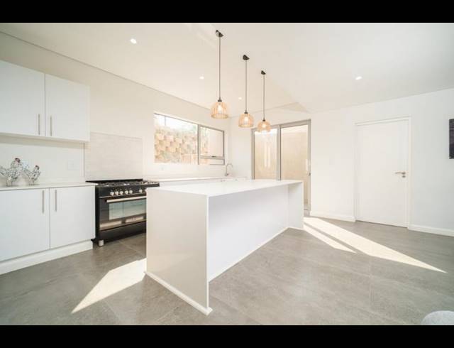 3 BEDROOM TOWNHOUSE FOR SALE IN ZULULAMI COASTAL ESTATE